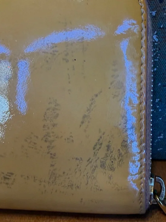 Miu Miu Patent Leather Bow Zip Around Wallet Project Piece - Picture 14 of 16